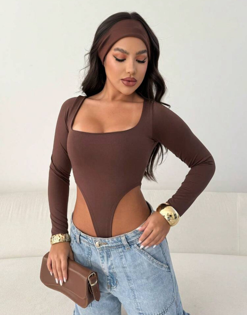 Body Collant Feminino Modelador com Decote Quadrado e Manga Longa – Versátil, Sensual e Casual no Estilo Blogueira Gringa | Madassa