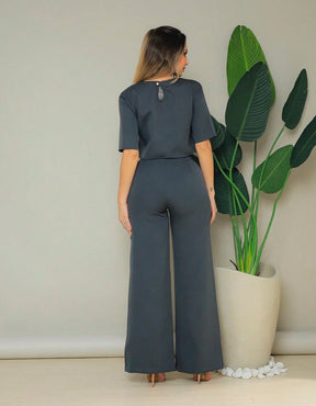 Conjunto Megham Feminino de Alfaiataria Premium: Blusa Manga Curta e Calça Reta