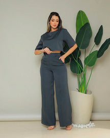 Conjunto Megham Feminino de Alfaiataria Premium: Blusa Manga Curta e Calça Reta